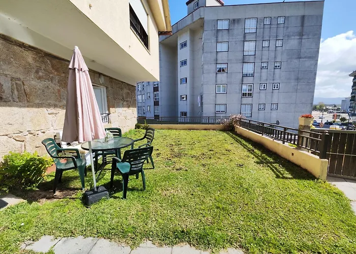 Baiona, 3 Con Jardin *